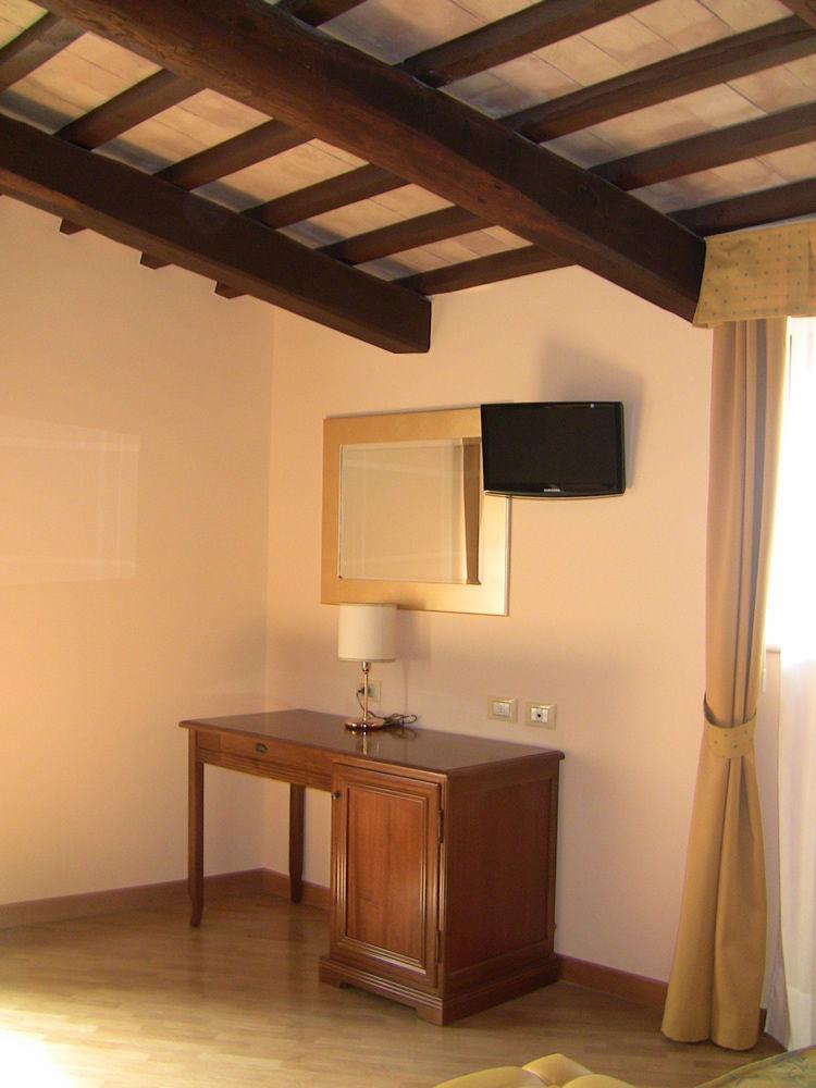 Chiara E Benedetta Villa Degli Ulivi Orvieto Eksteriør bilde